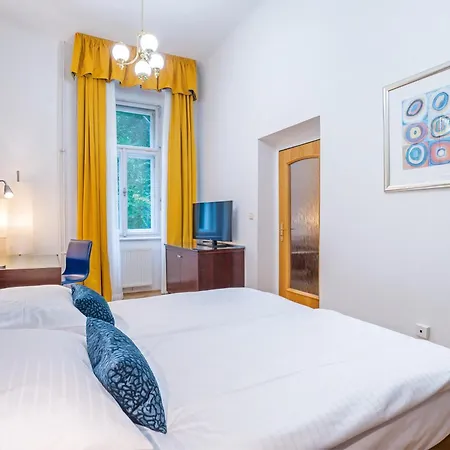 Metropol 3*