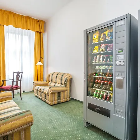 Metropol Hotel