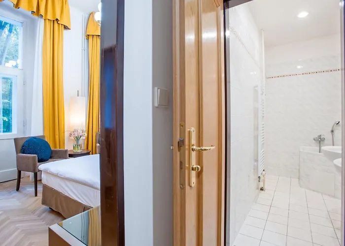 Hotel Metropol 3*